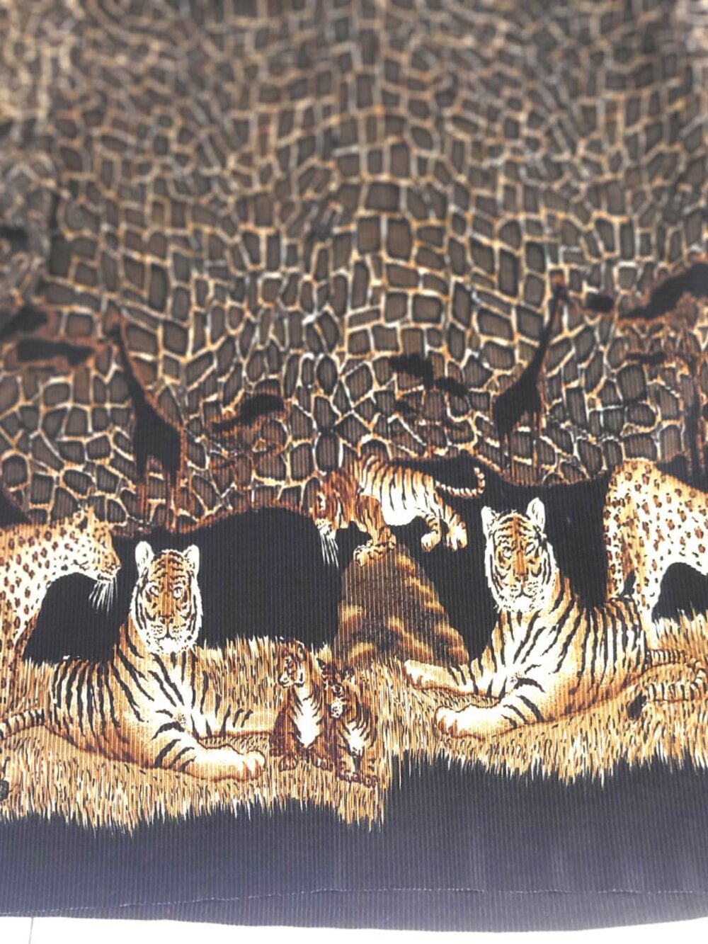 Safari Plissé Top Tiger Leopard Print Short Sleeve Blouse - Picture 8 of 13